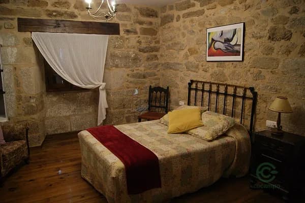 Finca rústica de 0,08 ha en venta en Trefacio, Zamora