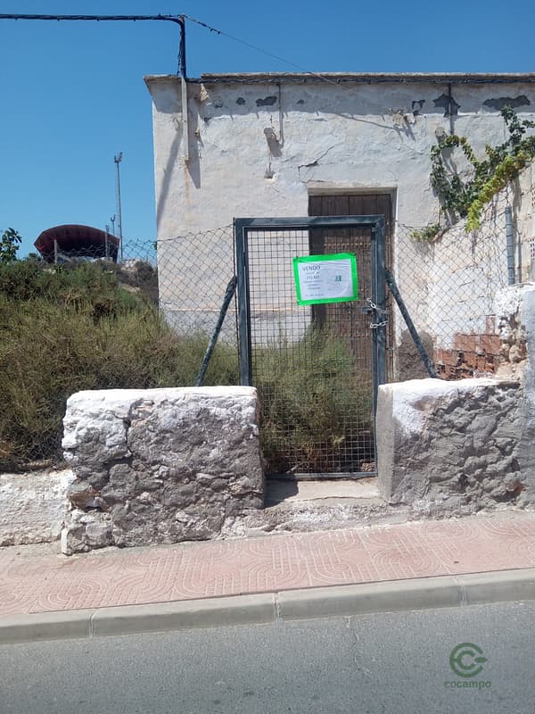 Finca rústica de 0,732 ha en venta en Almería