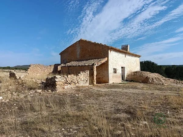 Finca rústica de 0,3 ha en venta en Yecla, Murcia