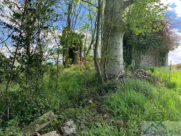 Finca rústica de 0,5 ha en venta en Riotuerto, Cantabria