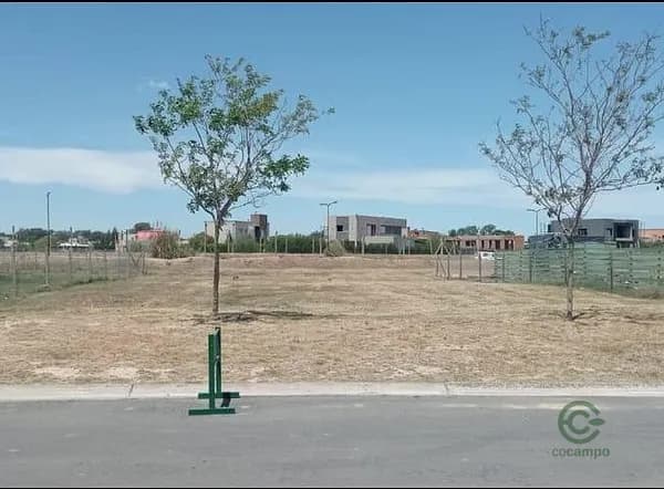 Terreno urbano de 0,08 ha en venta en Buenos aires