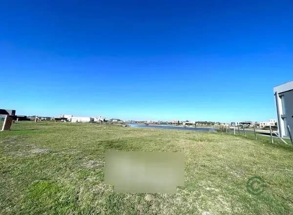 Terreno urbano de 0,913 ha en venta en Buenos aires