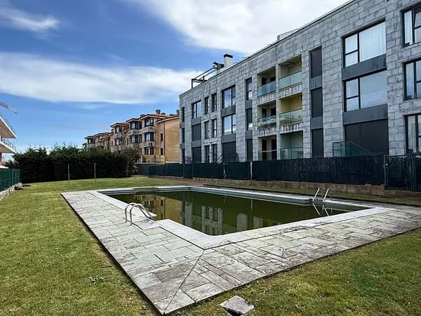 Casa de 0,0054 ha en venta en Llanes, Asturias