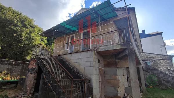 Finca rústica de 0,033 ha en venta en A merca, Orense