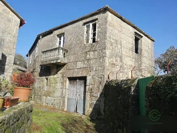 Casa de 0,12 ha en venta en Pontevedra, Pontevedra