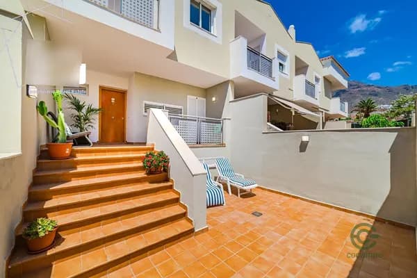 Casa de 0,0245 ha en venta en Adeje, Santa cruz de tenerife