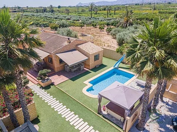 Finca rústica de 0,0197 ha en venta en Albatera, Alicante