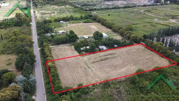 Finca agrícola de 0,5 ha en venta en Buenos aires