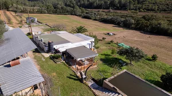 Finca rústica de 2 ha en venta en Barcelona