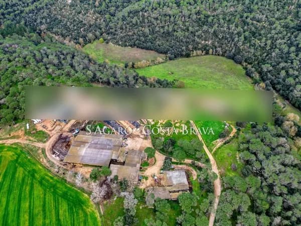 Finca rústica de 0,4474 ha en venta en Cassà de la selva, Girona