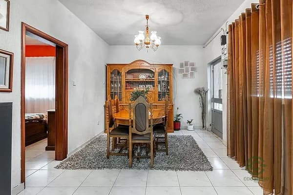 Casa de 0,0312 ha en venta en Póvoa de lanhoso sul, Braga