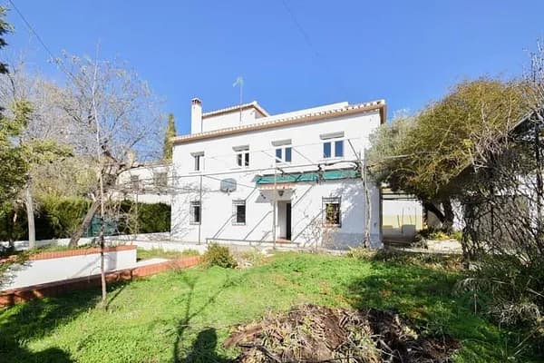 Casa de 0,05 ha en venta en Monachil, Granada