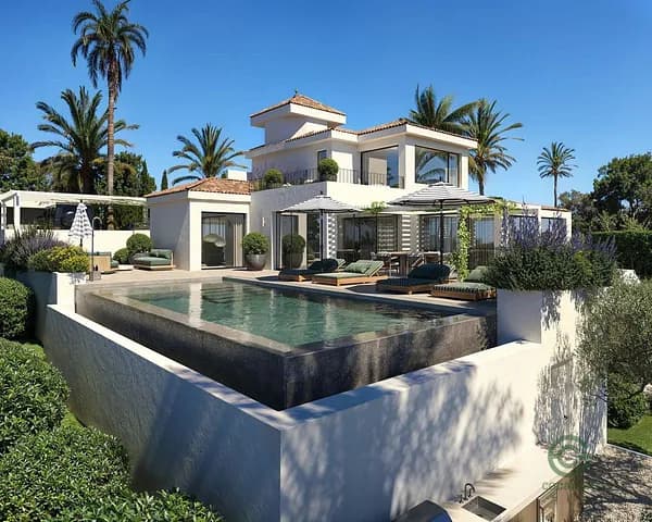 Casa de 0,0921 ha en venta en Marbella, Malaga