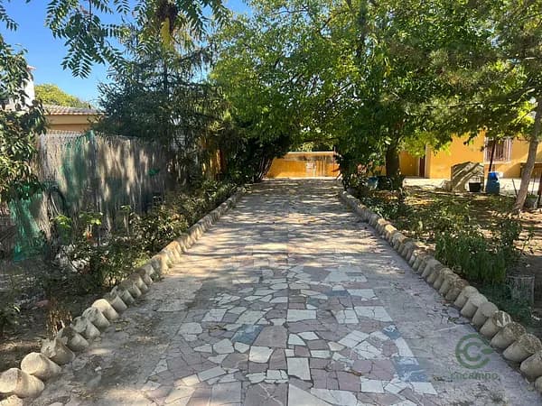 Casa de 0,3 ha en venta en Albacete