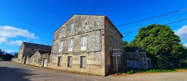 Finca de recreo de 0,174 ha en venta en Castropol, Asturias