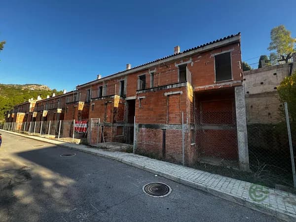 Casa de 0,1095 ha en venta en Figueroles, Castellon