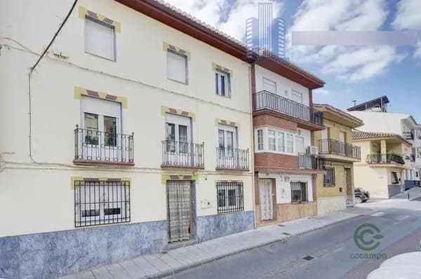 Casa de 0,0186 ha en venta en Padul, Granada