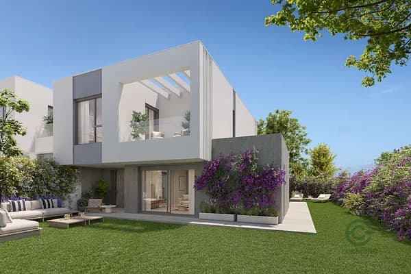 Casa de 0,0149 ha en venta en Marbella, Málaga