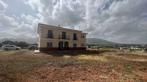 Finca rústica de 2,8447 ha en venta en Málaga