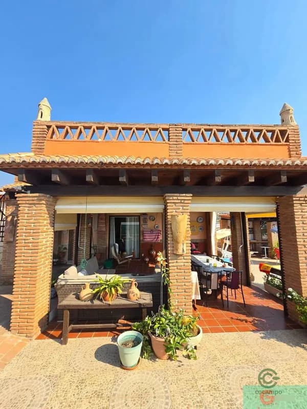 Finca rústica de 0,3719 ha en venta en Molvízar, Granada