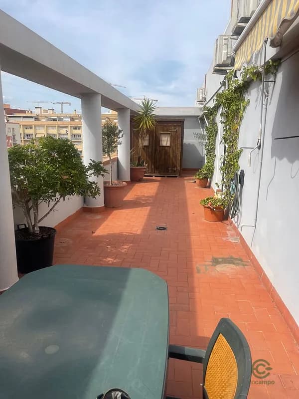 Casa de 0,0128 ha en venta en Valencia
