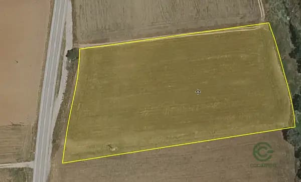 Finca agrícola de 1,5 ha en venta en Guadalajara