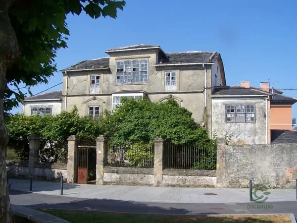 Casa de 0,09 ha en venta en Franco (el), Asturias