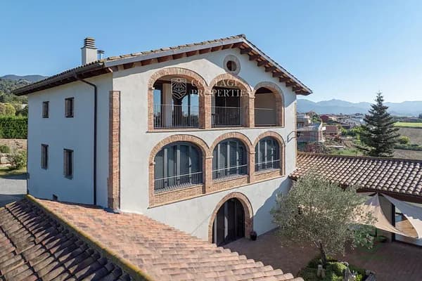 Finca rústica de 0,4915 ha en venta en Torello, Barcelona