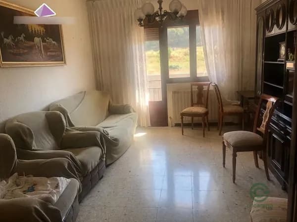 Casa de 0,0502 ha en venta en Barbastro, Huesca