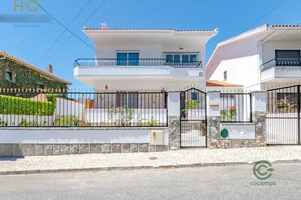 Casa de 0,0408 ha en venta en Cascais, Lisboa