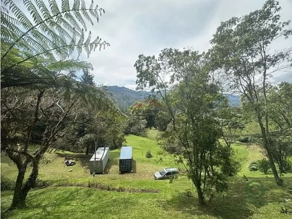 Finca rústica de 1,7 ha en venta en Antioquia