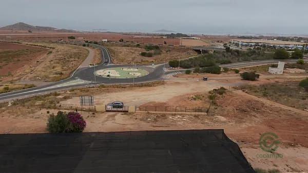 Nave industrial de 2,345 ha en venta en Cartagena, Murcia