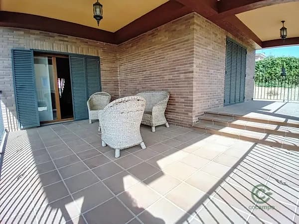 Casa de 0,05 ha en venta en El molar, Madrid