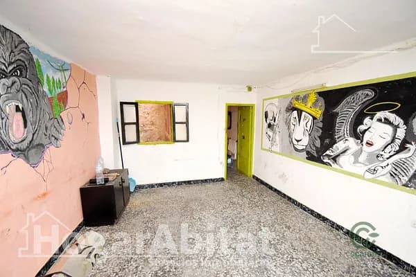 Casa de 0,0357 ha en venta en L'alcora, Castellon