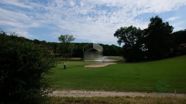 Terrain urbain de 0,29 ha pour vente à Occitanie