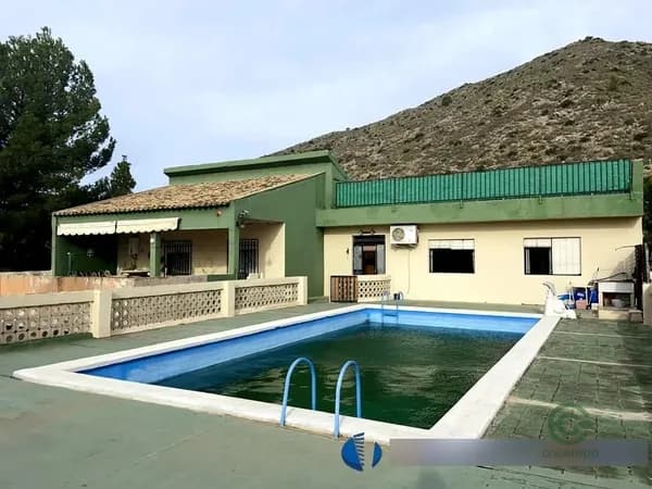 Finca rústica de 0,2657 ha en venta en Villena, Alicante