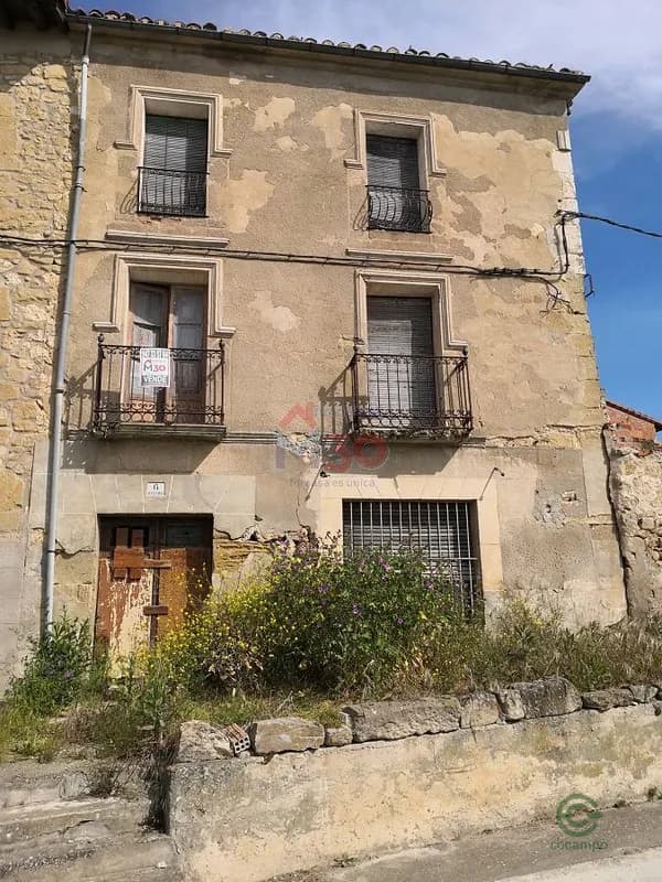 Casa de 0,0234 ha en venta en Foncea, La rioja