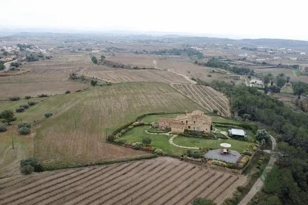 Finca rústica de 4,5 ha en venta en Font rubi, Barcelona