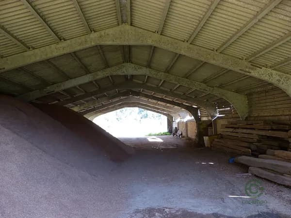 Finca rústica de 1,5 ha en venta en Barcelona