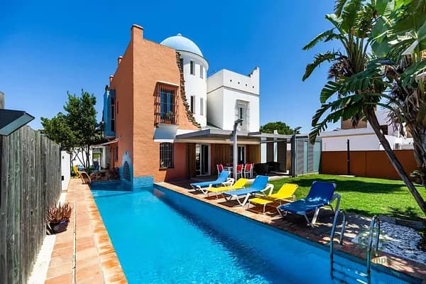 Casa de 0,05 ha en venta en Chiclana de la frontera, Cadiz