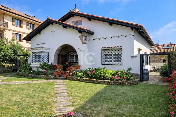 Casa de 0,0248 ha en venta en Getxo, Bizkaia-vizcaya