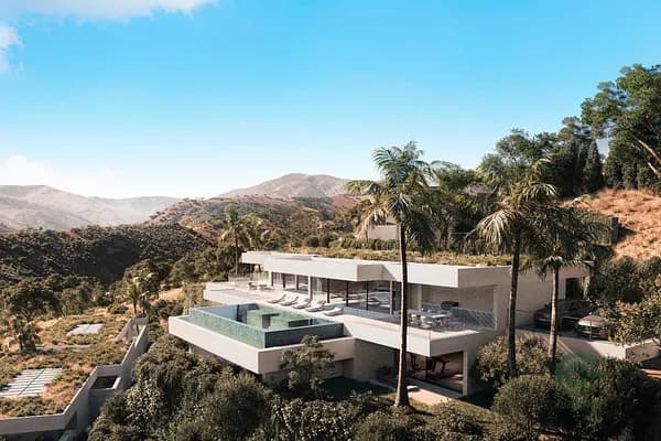 Casa de 0,2395 ha en venta en Benahavis, Malaga