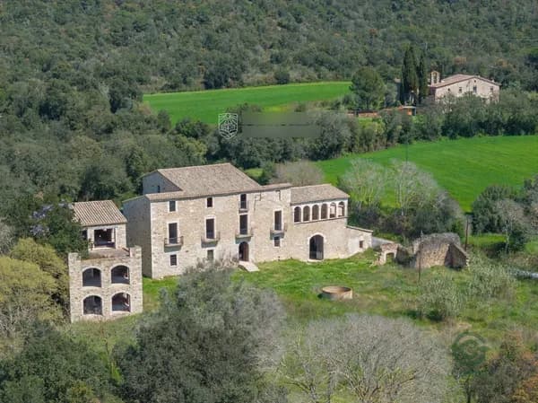 Finca rústica de 1,02 ha en venta en Santa cristina d'aro, Girona