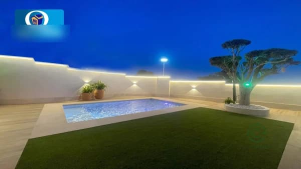 Casa de 0,02 ha en venta en Santa pola, Alicante