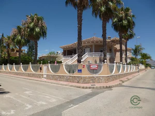 Casa de 0,062 ha en venta en Orihuela, Alicante