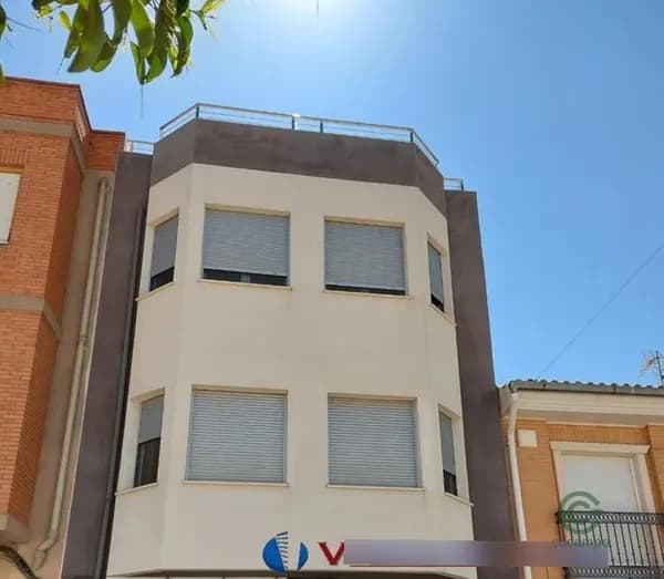 Casa de 0,039 ha en venta en Caudete, Albacete