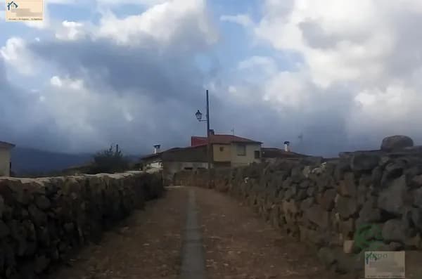 Casa de 0,0066 ha en venta en Bonilla de la sierra, Ávila