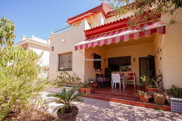 Casa de 0,074 ha en venta en La manga del mar menor, Murcia