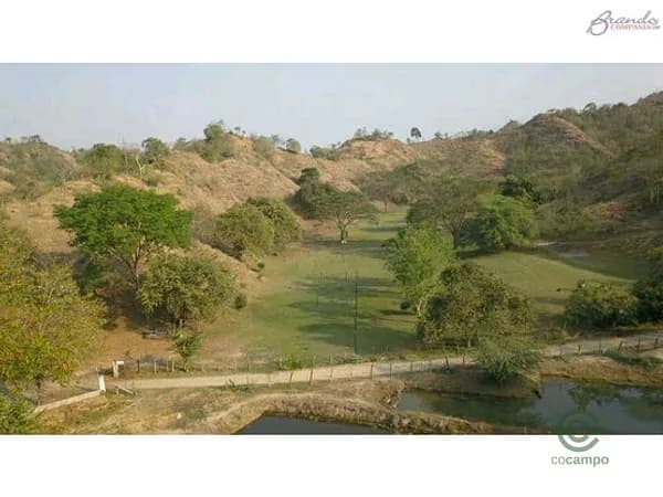 Terreno urbano de 0,27 ha en venta en Antioquia