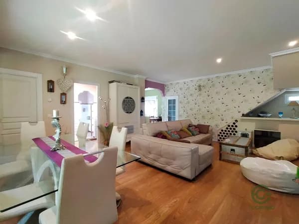 Finca de recreo de 0,0381 ha en venta en Asturias